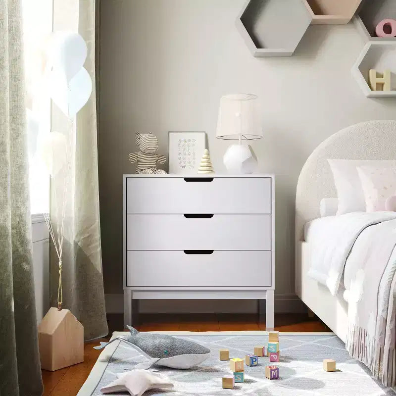 Flash Furniture Dallas Wooden 3-Drawer Dresser for Bedroom, Chest of Drawers for Kids