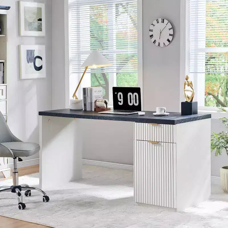 Bureau de direction à domicile cannelé en bois de 152 cm avec tiroir et armoire