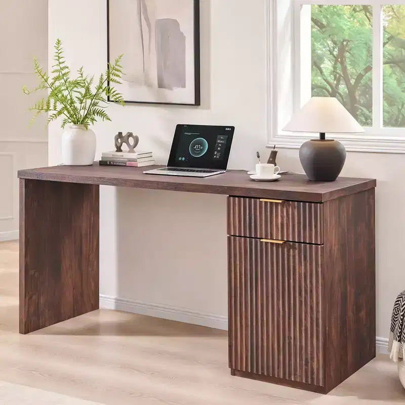 Bureau de direction à domicile cannelé en bois de 152 cm avec tiroir et armoire