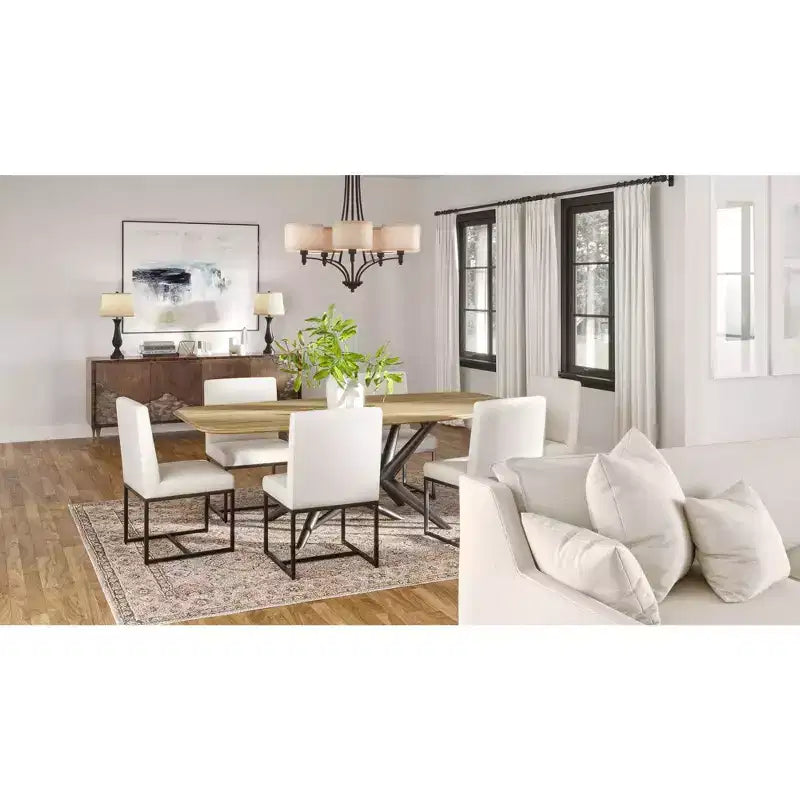 Chaise de salle à manger avec dossier haut en tissu blanc cassé et métal noir