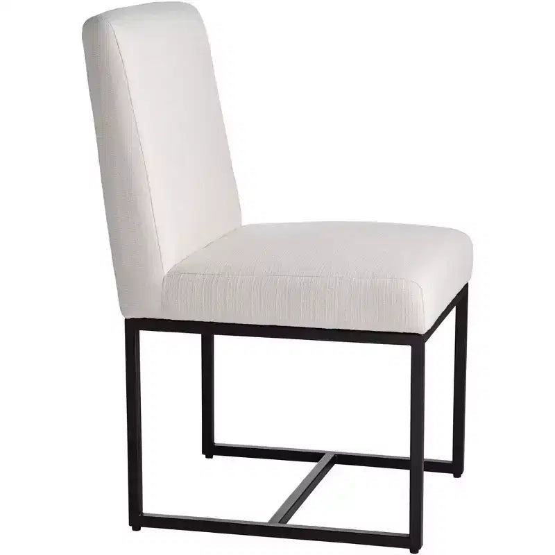 Chaise de salle à manger avec dossier haut en tissu blanc cassé et métal noir